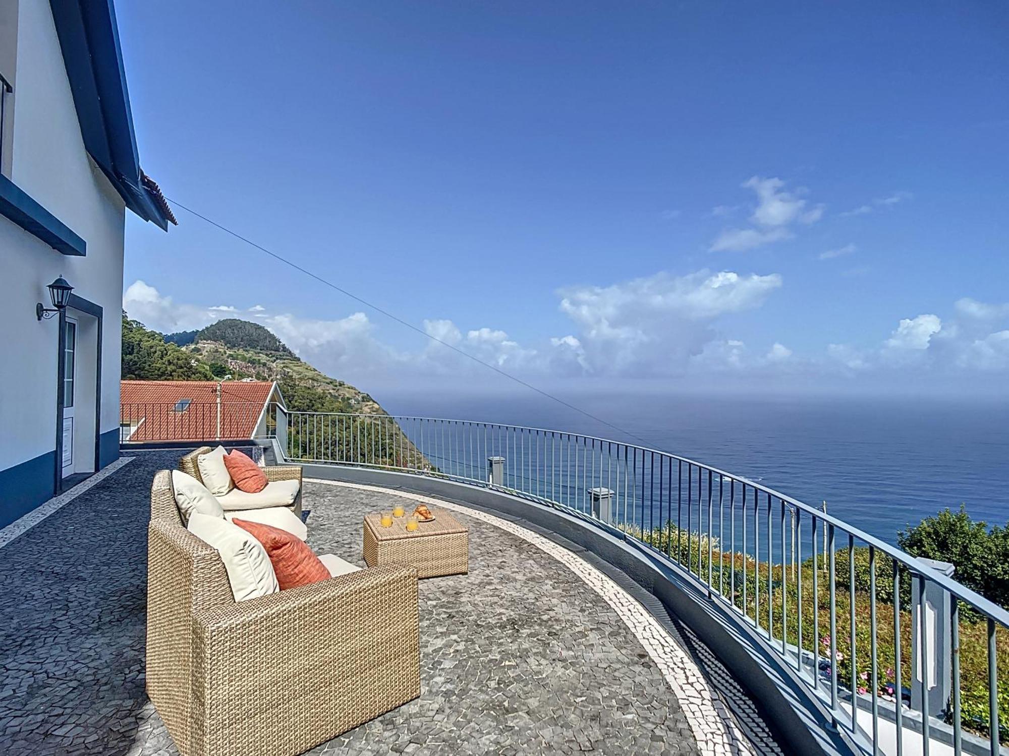 Vinhaticos Villa By Atlantic Holiday ปอร์โต โมนิซ ภายนอก รูปภาพ